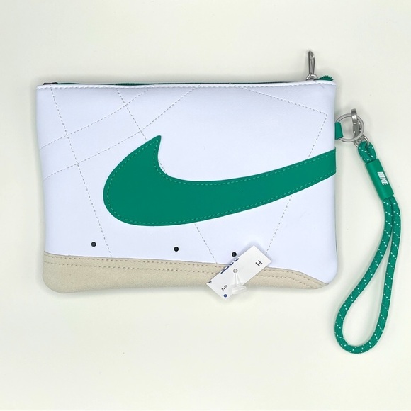 Nike Icon Blazer Wristlet / Purse - Picture 5 of 15
